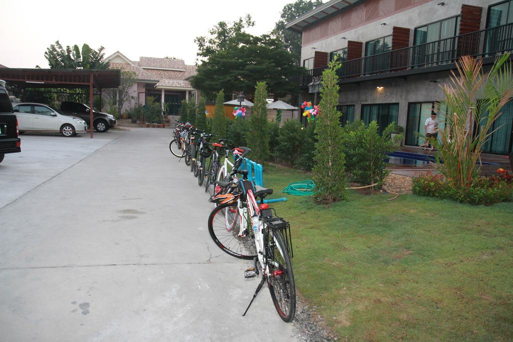 The Bike Loft Family Hostel HHQ Eksteriør bilde